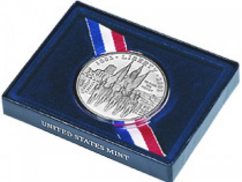 2002 West Point Bicentennial Uncirculated Silver Dollar in Gift Box